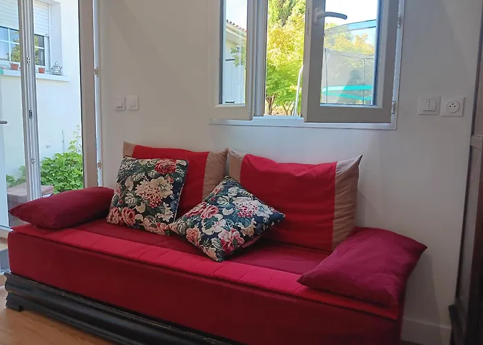 Studio Maisonette