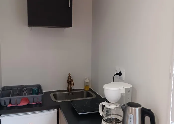 Studio Maisonette